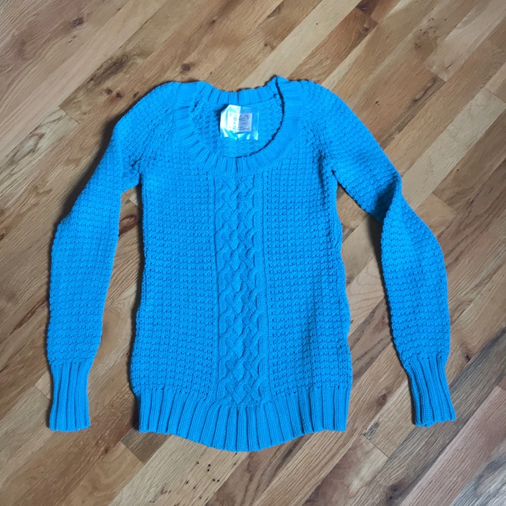 Old Navy sweater